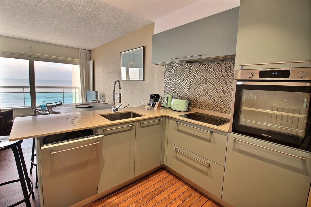 /picture/helios/116215201/ALBATROS K1/4_2025-12-15CET00h00-12.jpg